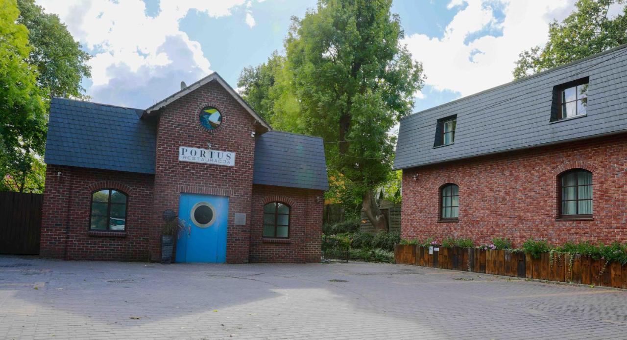 Hotel Portus Слупск Экстерьер фото