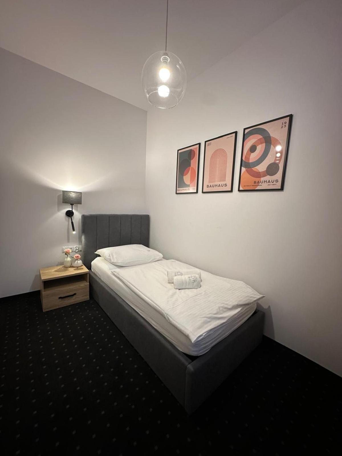 Hotel Portus Слупск Экстерьер фото